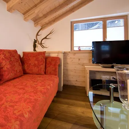 Mayi's Gadi Alpehytte Zermatt